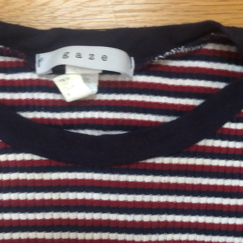 T shirt - Picture 2 of 2